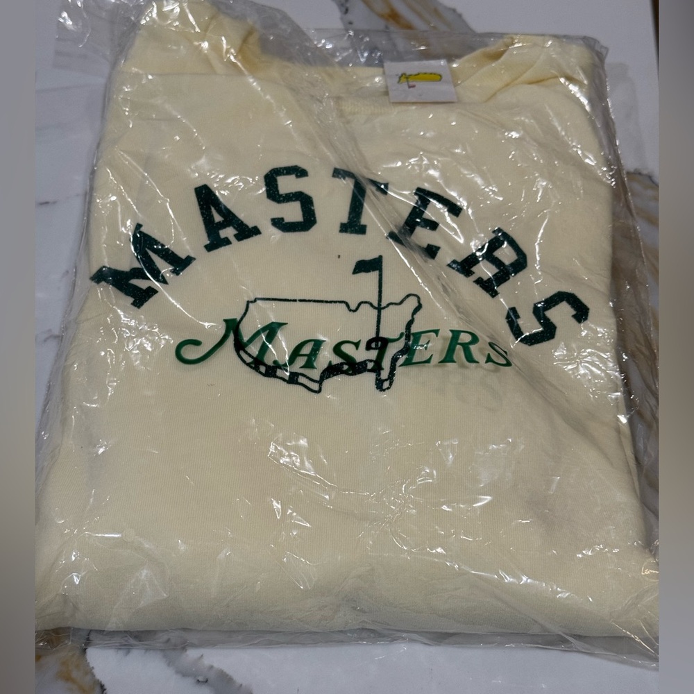 Butter Yellow  2025 The Masters Sweatshirt sz small